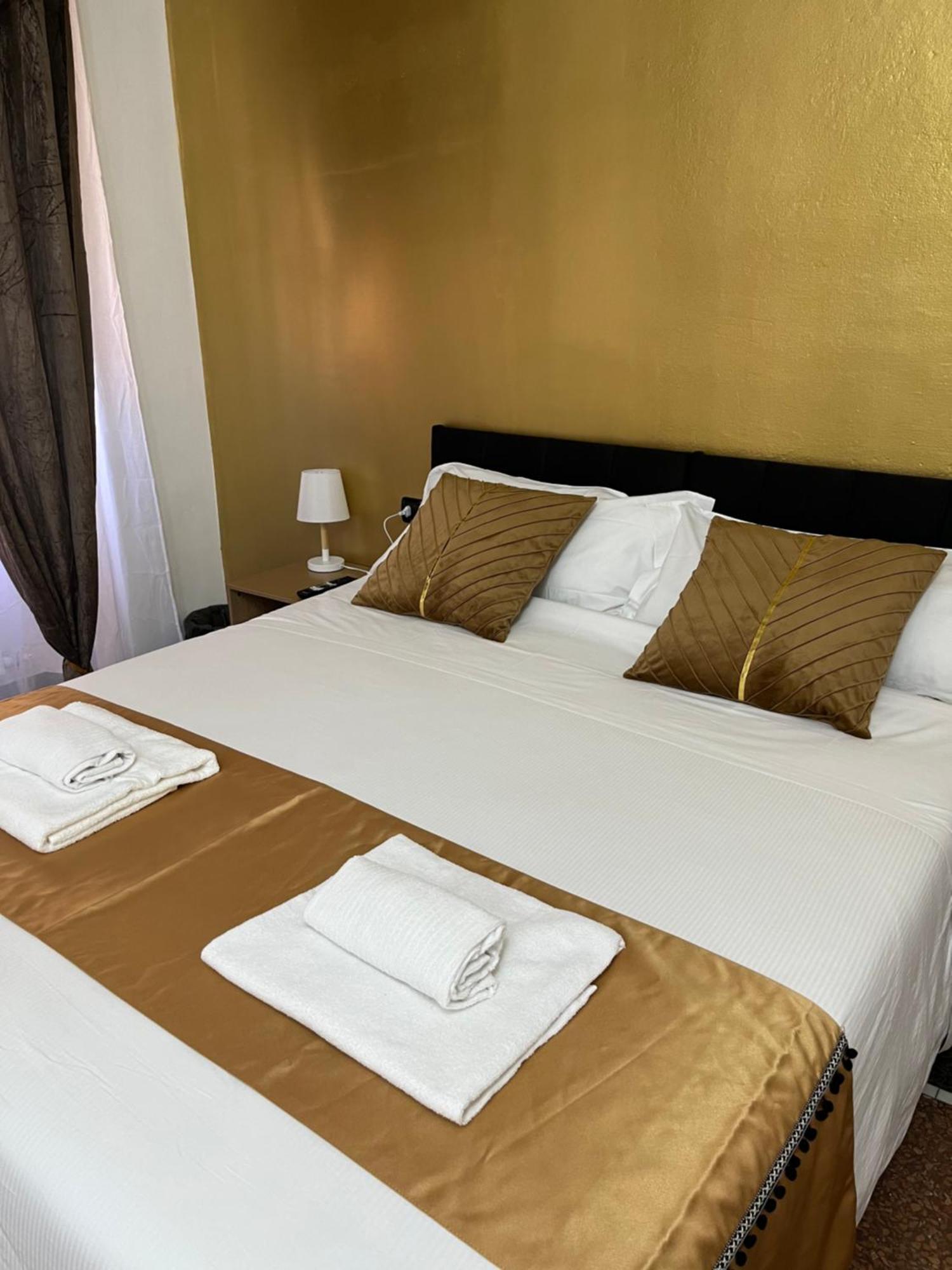Genova Gold Rooms エクステリア 写真