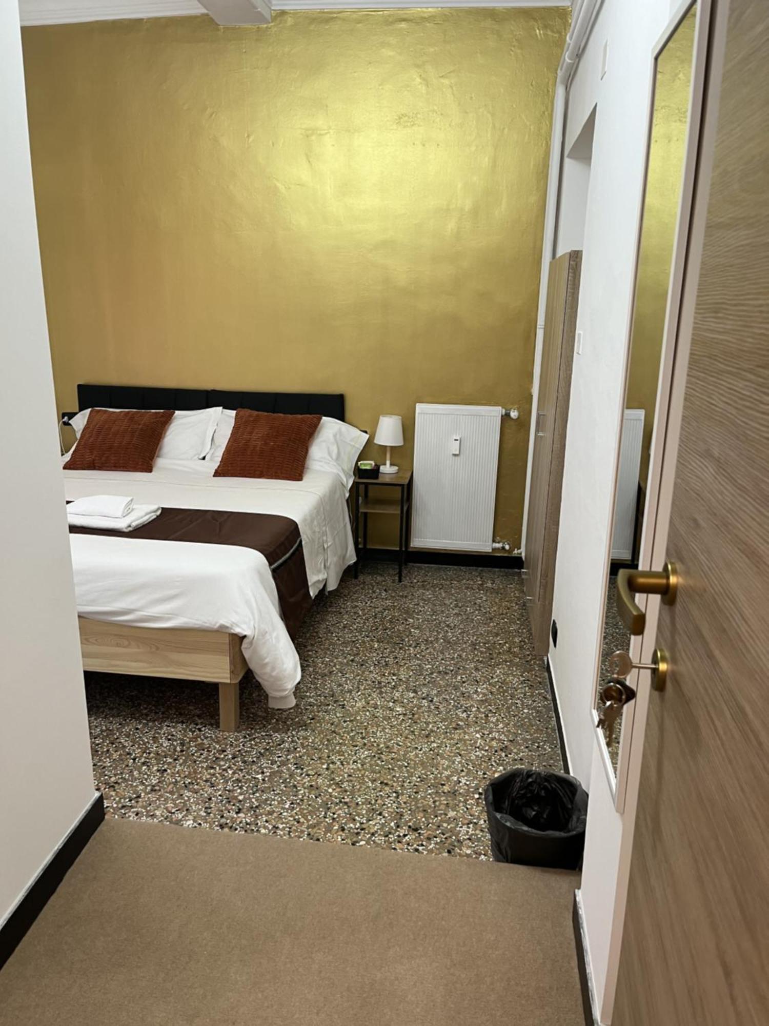 Genova Gold Rooms 部屋 写真